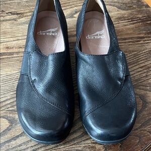 Dansko Women's Black Leather Mules